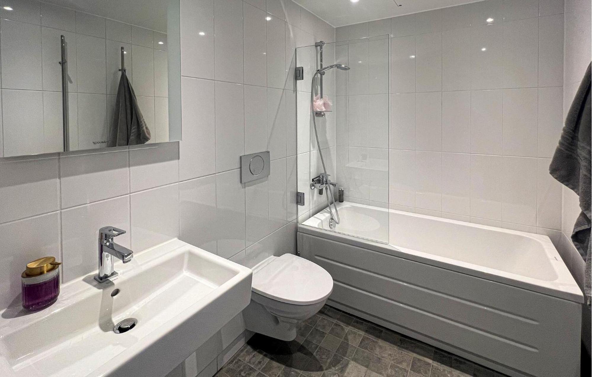 2 Bedroom Gorgeous Apartment In Стокгольм Екстер'єр фото